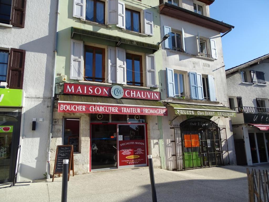 Charmant Studio Au Coeur Du Village De Voreppe Exterior foto